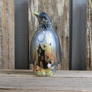 🎃 👻 Fenton Glass Opal Satin Hand Painted Halloween Penguin 👻 🎃